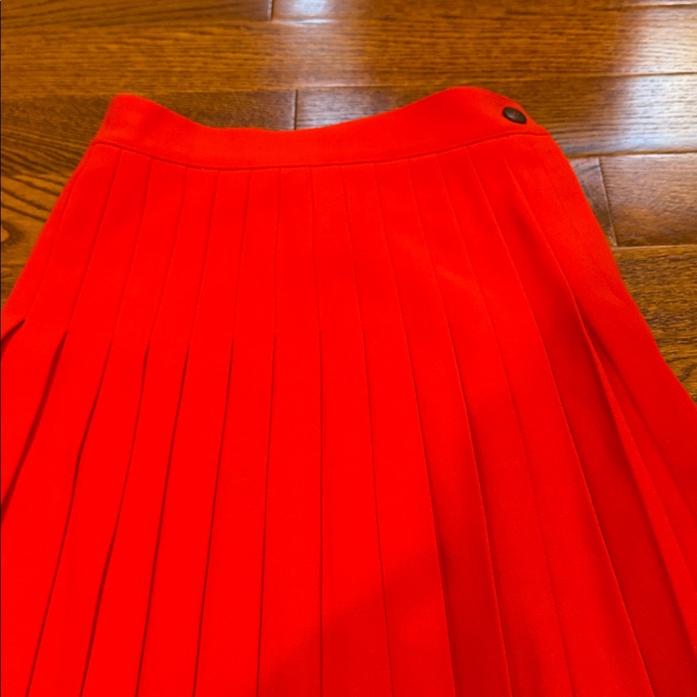 Genny Red Pleated Wool Skirt - Picture 6 of 14